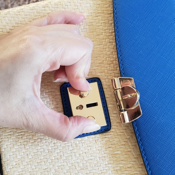 NWOT Cute Spring Blue Bamboo Handle Straw Bag - Picture 2 of 16